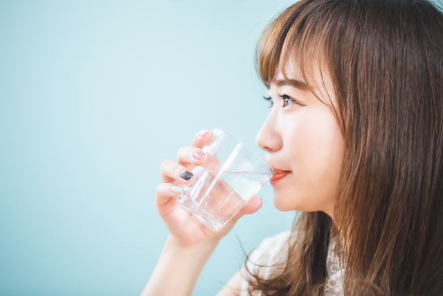水分不足が集中力を下げる科学的理由