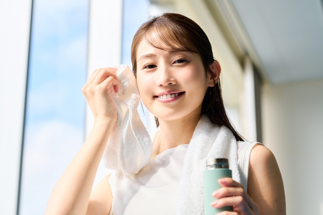 ストレッチは運動前にやるべきは本当？